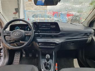 Hyundai I-20 1.0 T-GDI Premium Hybrid picture 15