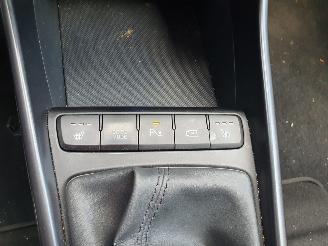 Hyundai I-20 1.0 T-GDI Premium Hybrid picture 21
