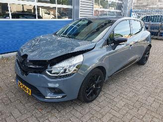 Unfallwagen Renault Clio 0.9 TCe Limited 2018/7