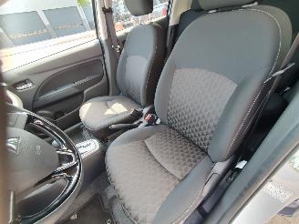 Mitsubishi Space-star 1.2 Dynamic Automaat picture 14
