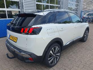 Peugeot 3008 1.2 PureTech Allure picture 6