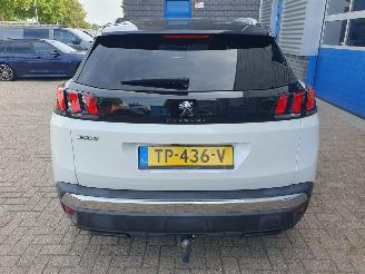 Peugeot 3008 1.2 PureTech Allure picture 5