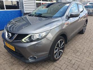 Schadeauto Nissan Qashqai 1.2 Connect Edition 2014/6