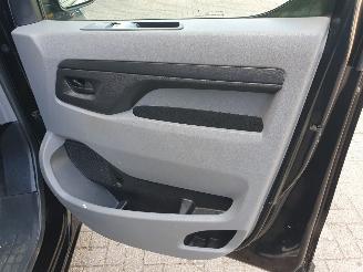 Peugeot Expert 226S 1.6 BlueHDI 115 Premium picture 12