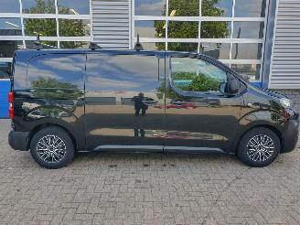 Peugeot Expert 226S 1.6 BlueHDI 115 Premium picture 6