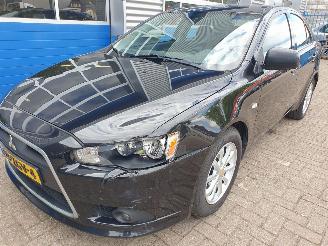 Damaged car Mitsubishi Lancer Sportback 1.6 Edition Two 2012/11