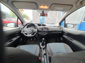 Toyota Yaris 1.3 VVT-i Aspiration picture 18