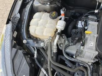 Ford Focus 1.0 EcoBoost Hybrid ST Line Business picture 10