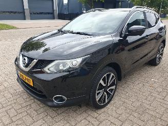 krockskadad bil auto Nissan Qashqai 1.6 dCi Acenta Schadevrij 2014/2