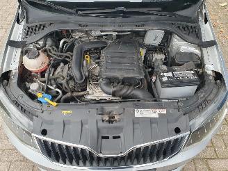 Skoda Fabia Combi 1.0 TSI Drive picture 9