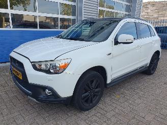 Damaged car Mitsubishi ASX 1.6 Intense ClearTec 2011/8