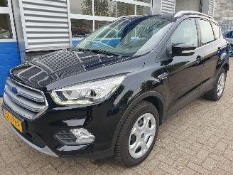 Voiture accidenté Ford Kuga 1.5 EcoBoost Trend Ultimate 2018/5