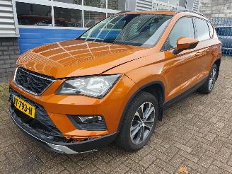 Vaurioauto  passenger cars Seat Ateca 1.0 EcoTSI Style 2017/1