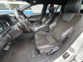 Volvo V-60 2.4 D5 Twin Engine R-Design Automaat Hybrid picture 16