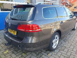 Volkswagen Passat 1.6 TDI BlueMotion Executive Edition picture 5