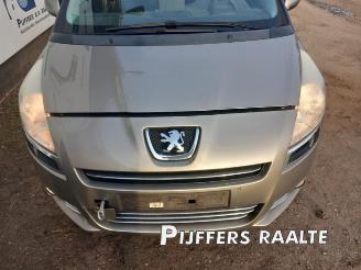 Peugeot 5008 5008 I (0A/0E), MPV, 2009 / 2017 1.6 THP 16V picture 8