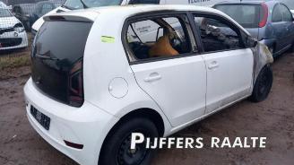 Coche siniestrado Volkswagen Up! Up! (121), Hatchback, 2011 1.0 MPI 12V 2020