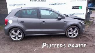 Coche siniestrado Volkswagen Polo Polo V (6R), Hatchback, 2009 / 2017 1.2 TSI 2010/6
