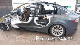 Coche accidentado Tesla Model X Model X, SUV, 2013 / 2026 100X 2018/12