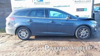Auto incidentate Ford Focus Focus 3 Wagon, Combi, 2010 / 2020 1.0 Ti-VCT EcoBoost 12V 125 2014/3