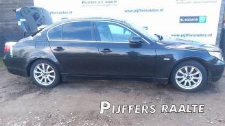 Coche siniestrado BMW 5-serie 5 serie (E60), Sedan, 2003 / 2010 530d 24V 2004/7