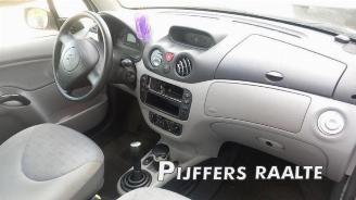 Citroën C3 C3 (FC/FL/FT), Hatchback 5-drs, 2001 / 2012 1.1 picture 13