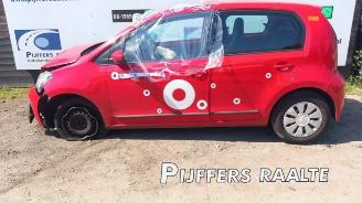 Vrakbiler auto Volkswagen Up! Up! (121), Hatchback, 2011 1.0 12V 60 2018/11