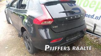 Volvo V-40 V40 (MV), Hatchback 5-drs, 2012 / 2019 2.0 D3 16V picture 4