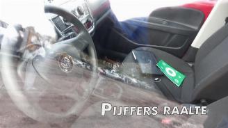 Volkswagen Up! Up! (121), Hatchback, 2011 1.0 12V 60 picture 23