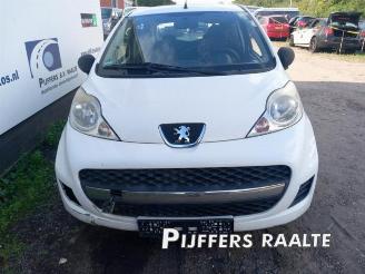 Peugeot 107 107, Hatchback, 2005 / 2014 1.0 12V picture 4