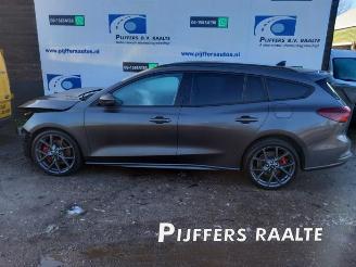 Uttjänta bilar auto Ford Focus Focus 4 ST Wagon, Combi, 2019 / 2025 2.3 ST EcoBoost 16V 2022/1
