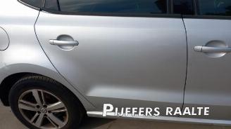 Volkswagen Polo Polo V (6R), Hatchback, 2009 / 2017 1.6 TDI 16V 90 picture 16