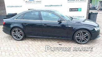 Vrakbiler auto Audi A4 A4 (B8), Sedan, 2007 / 2015 2.0 TDI 16V 2012/8
