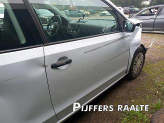 Volkswagen Up! Up! (121), Hatchback, 2011 1.0 12V 60 picture 9