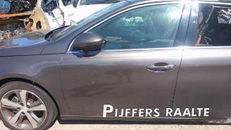 Peugeot 308 308 SW (L4/L9/LC/LJ/LR), Combi 5-drs, 2014 / 2021 1.2 12V e-THP PureTech 130 picture 9