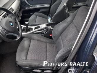 BMW 3-serie 3 serie (E90), Sedan, 2005 / 2011 325i 24V picture 12