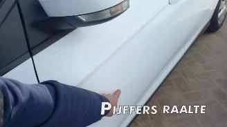 Ford Focus Focus 3 Wagon, Combi, 2010 / 2020 1.0 Ti-VCT EcoBoost 12V 100 picture 6