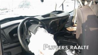 Ford Transit Transit, Van, 2013 2.0 TDCi 16V Eco Blue 130 RWD picture 13