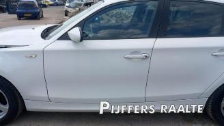 BMW 1-serie 1 serie (E87/87N), Hatchback 5-drs, 2003 / 2012 116i 1.6 16V picture 6