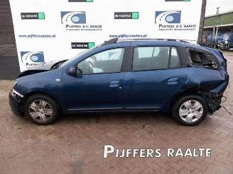 Vrakbiler auto Dacia Logan Logan MCV III/Sandero Wagon (SD07), Combi, 2018 0.9 TCe 90 12V 2019/4