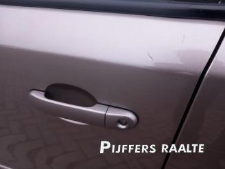 Nissan Note Note (E11), MPV, 2006 / 2013 1.6 16V picture 16
