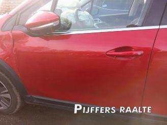 Peugeot 2008 2008 (CU), MPV, 2013 / 2019 1.2 12V e-THP PureTech 110 picture 12