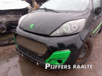 Peugeot 107 107, Hatchback, 2005 / 2014 1.0 12V picture 3