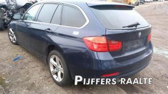 Uttjänta bilar auto BMW 3-serie 3 serie Touring (F31), Combi, 2012 / 2019 320i 2.0 16V 2013/11