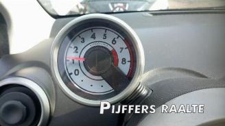 Peugeot 107 107, Hatchback, 2005 / 2014 1.0 12V picture 16