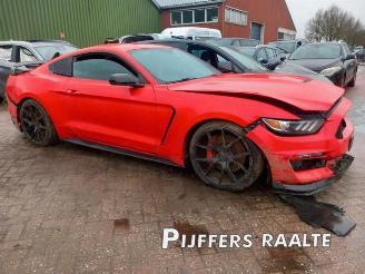 Uttjänta bilar auto Ford USA Mustang Mustang VI Fastback, Coupe, 2014 2.3 EcoBoost 16V 2015/4