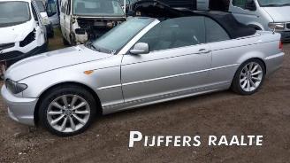 Vrakbiler auto BMW 3-serie 3 serie (E46/2C), Cabrio, 2000 / 2007 330 Ci 24V 2003/8