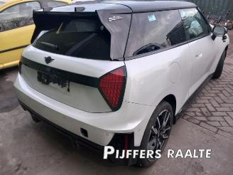Mini Mini Mini Electric (J01), Hatchback 3-drs, 2023 Cooper E 40.7 kWh picture 2