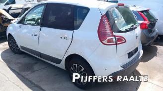 Démontage voiture Renault Scenic Scenic III (JZ), MPV, 2009 / 2016 1.5 dCi 95 2011/9