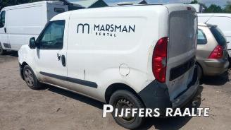 Coche siniestrado Fiat Doblo Doblo Cargo (263), Van, 2010 1.6 D Multijet 2012/11